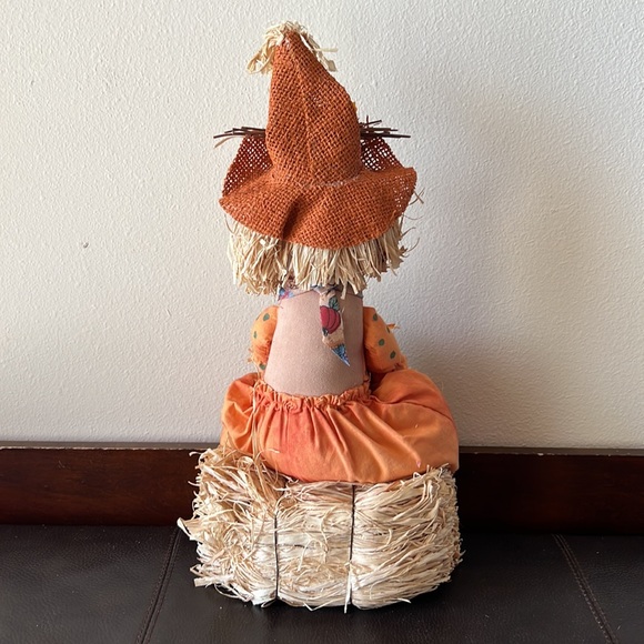 Vtg Fall Festival Sitting Scarecrow on Haystack w/ Sunflowers - Picture 2 of 7